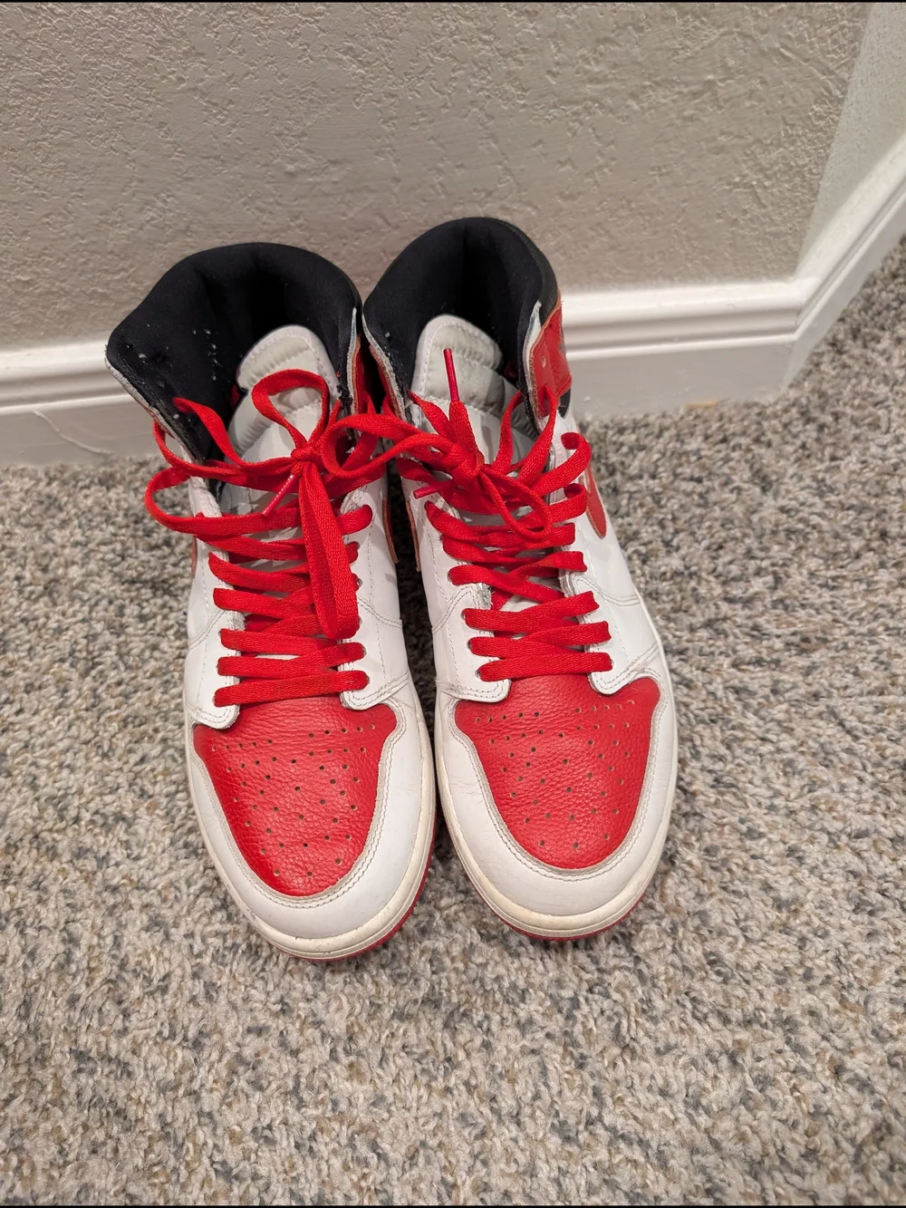 Nike Men's High-Top Sneakers White Red Black
